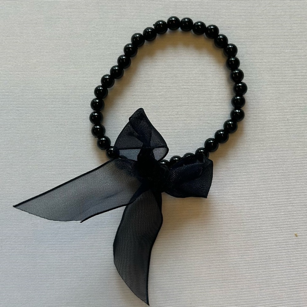 Handcrafted Black Stretchy Beaded Bracelet with Sheer Bow - Picture 4 of 5